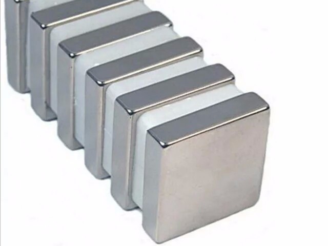 Double sided magnet